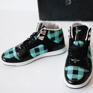 High top sneakers